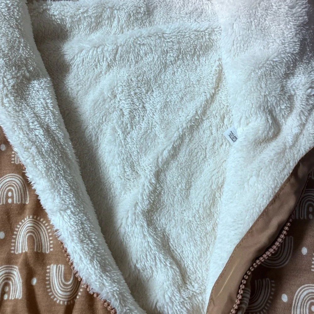 Wonder Nation Baby Bunting, Size 6-9 Months, Tan/Cream, Rainbow Theme